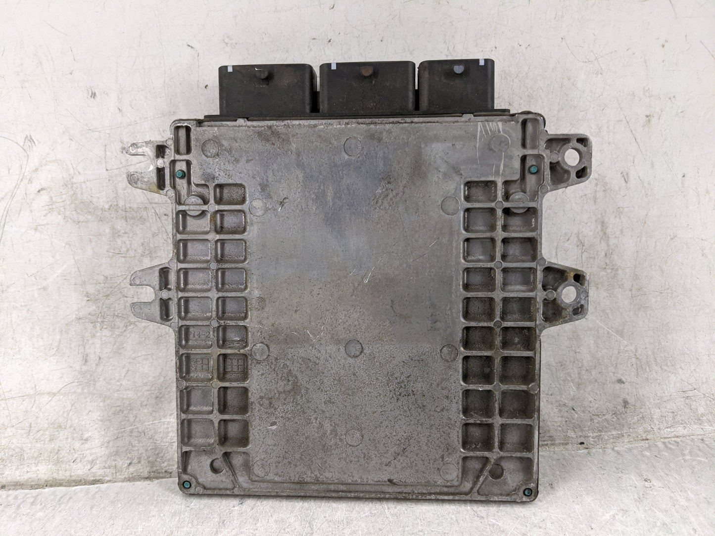 2014 Nissan Pathfinder PCM Engine Control Computer ECU ECM PCU OEM P/N:MEC128-320 Fits OEM Used Auto Parts - Oemusedautopart