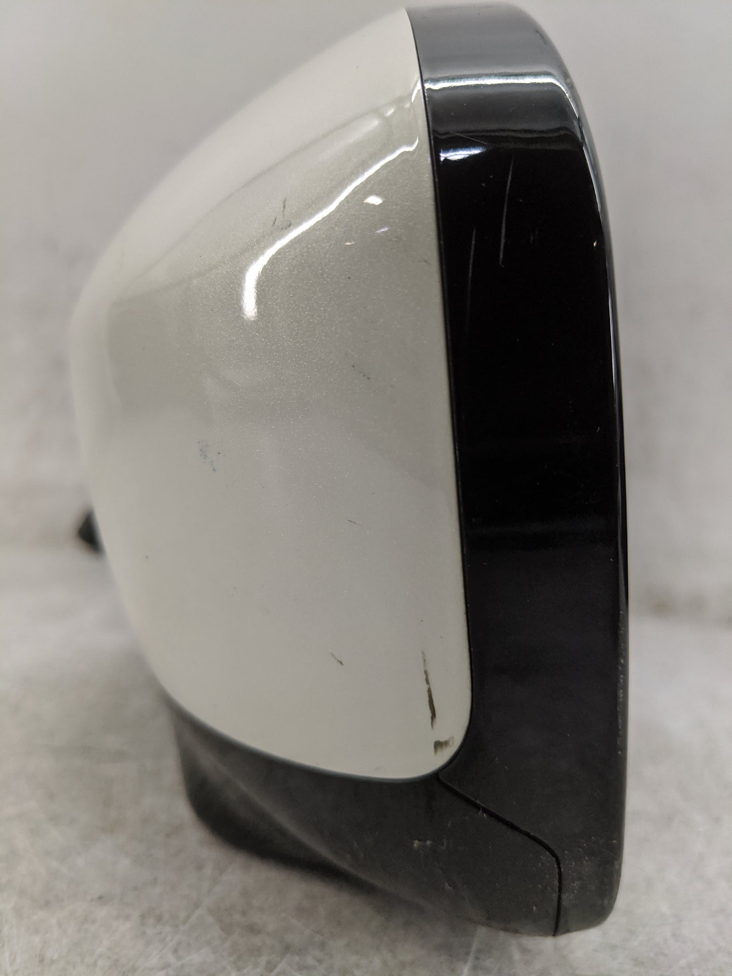 2013-2016 Nissan Pathfinder Driver Side View Mirror - Left Door Mirror OEM Used - Oemusedautoparts1.com