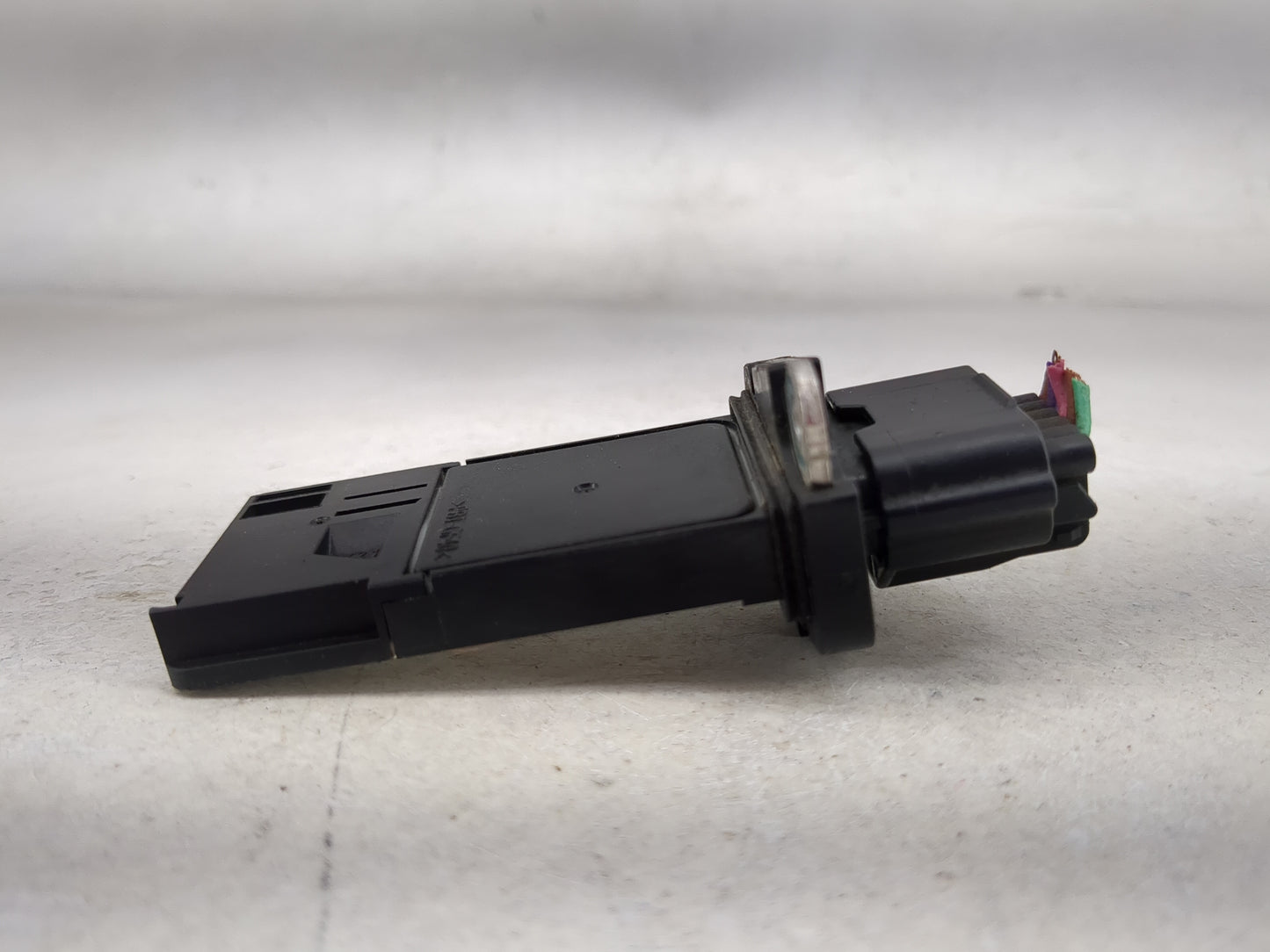2005-2014 Nissan Pathfinder Mass Air Flow Meter Maf 1485945 - Oemusedautoparts1.com