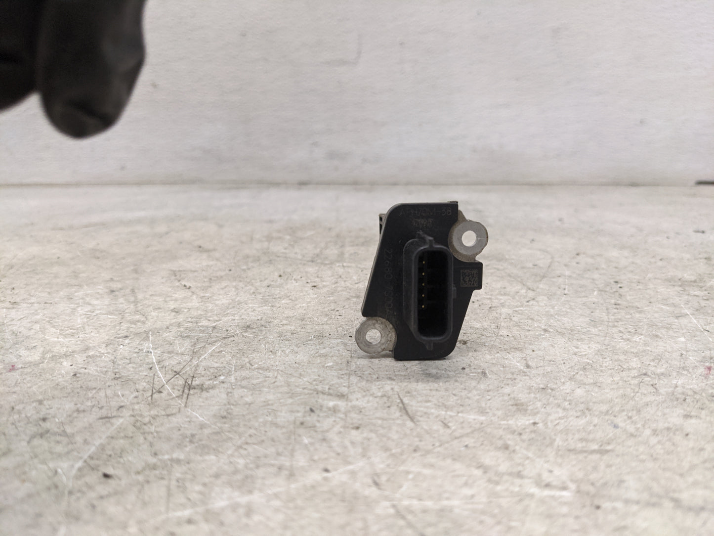 2005-2014 Nissan Pathfinder Mass Air Flow Meter Maf 1486297 - Oemusedautoparts1.com