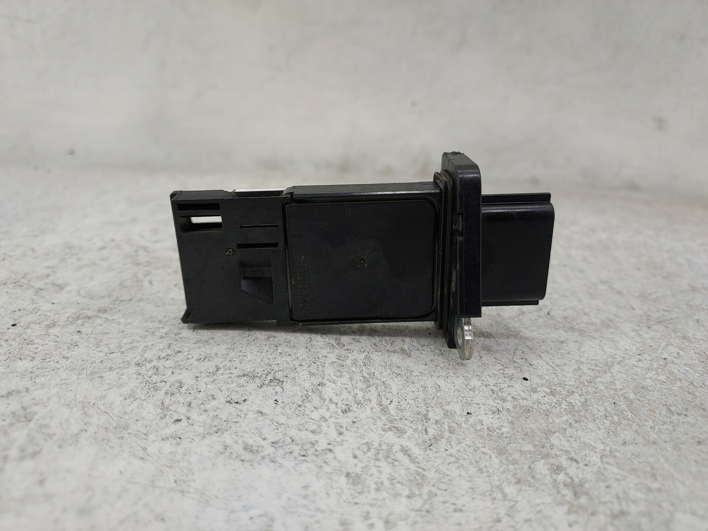 2005-2014 Nissan Pathfinder Mass Air Flow Meter Maf 1486889 - Oemusedautoparts1.com