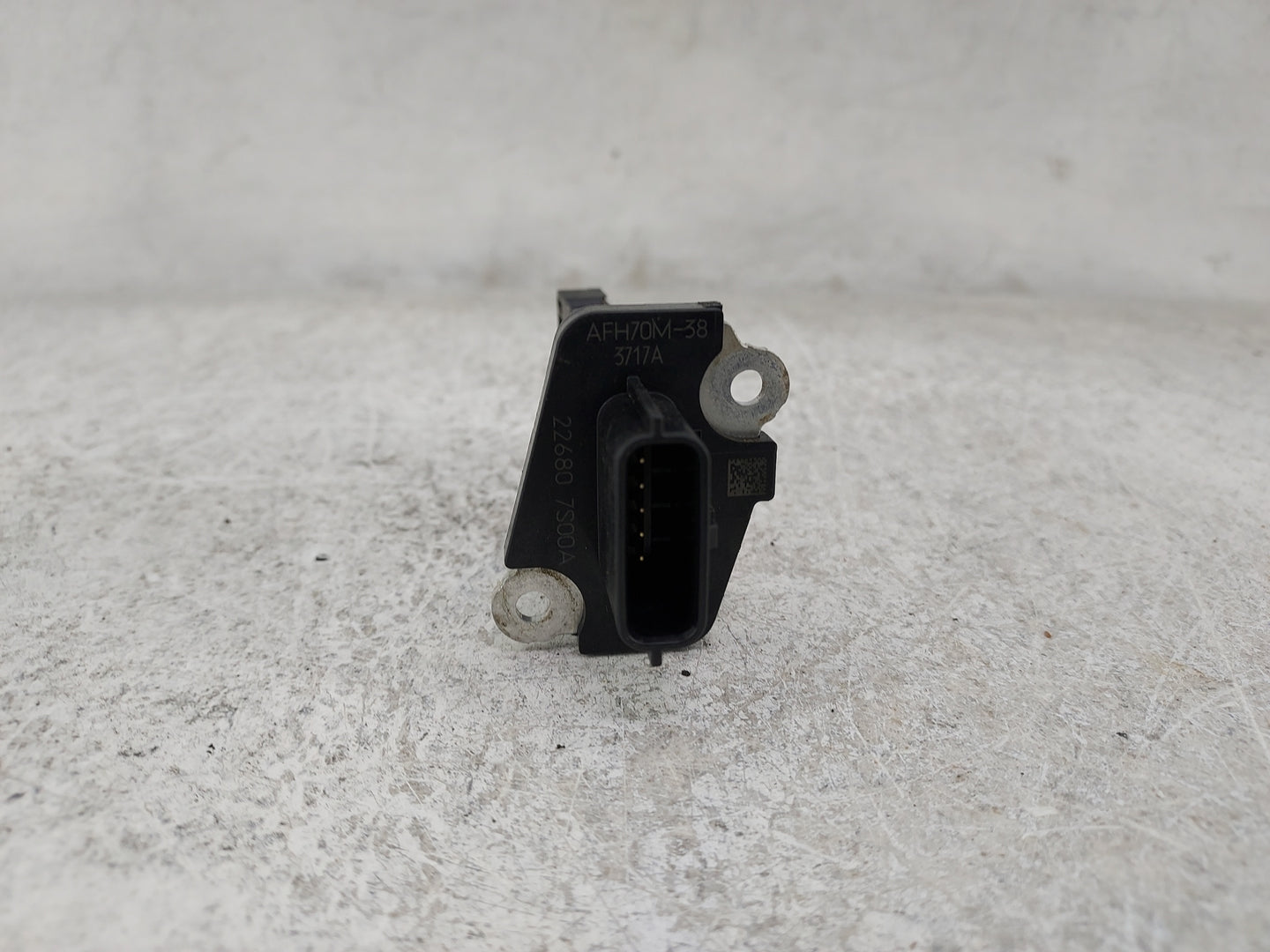 2005-2014 Nissan Pathfinder Mass Air Flow Meter Maf 1486889 - Oemusedautoparts1.com