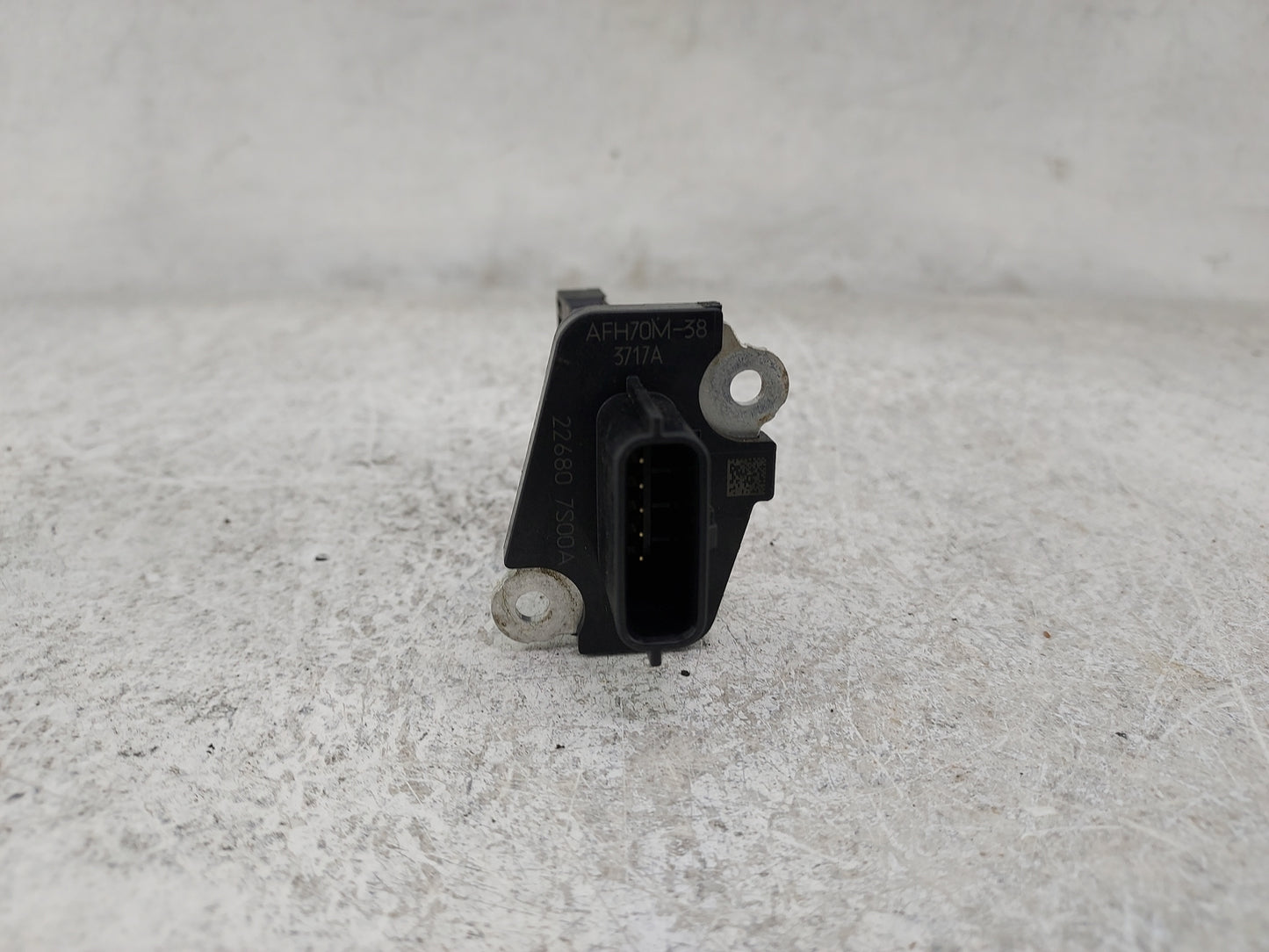 2005-2014 Nissan Pathfinder Mass Air Flow Meter Maf 1486889 - Oemusedautoparts1.com