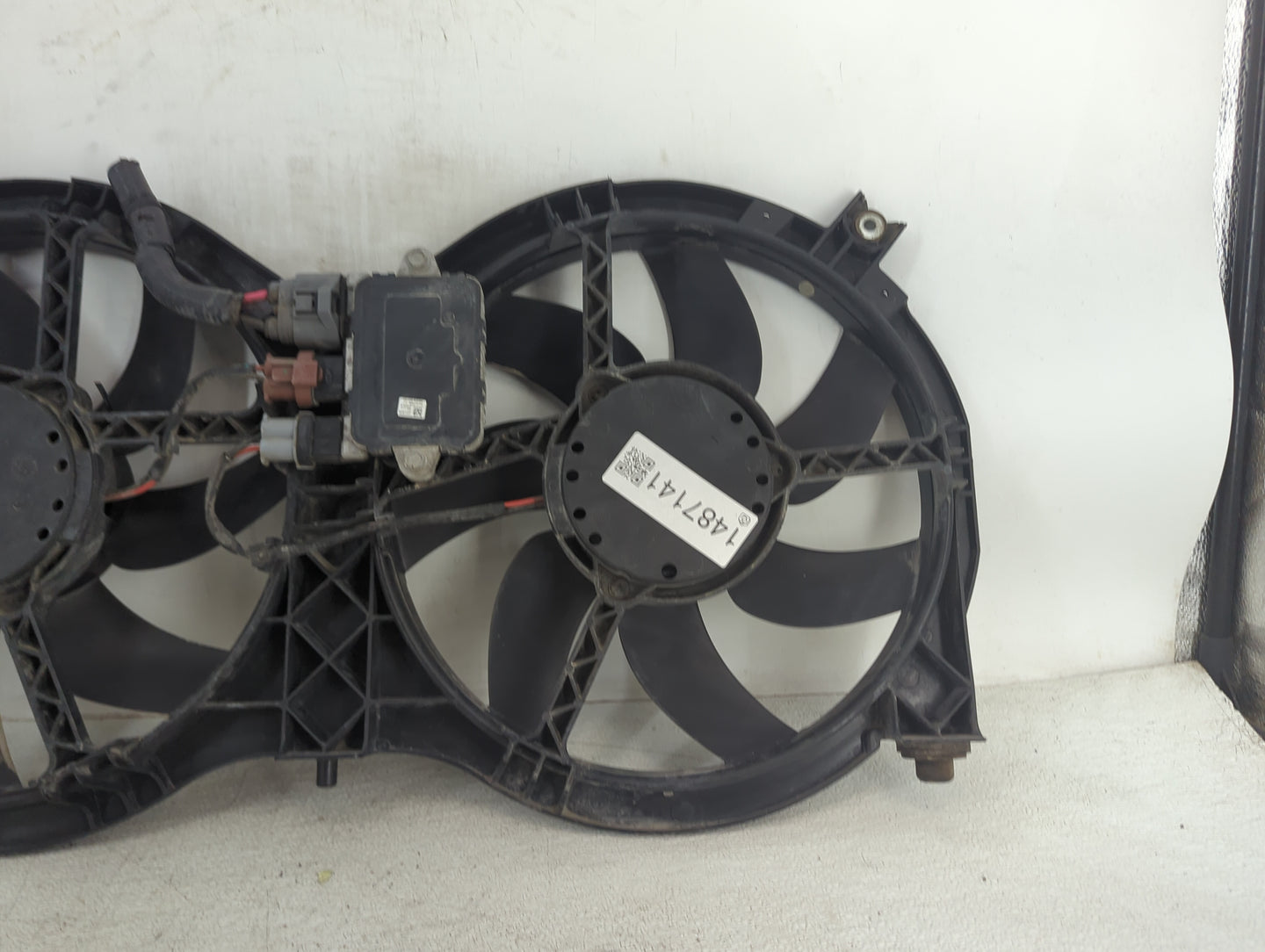 2013-2022 Nissan Pathfinder Electric Radiator Cooling Fan Motor Assembly P/N:214839JA0A Fits OEM Used Auto Parts - Oemusedau