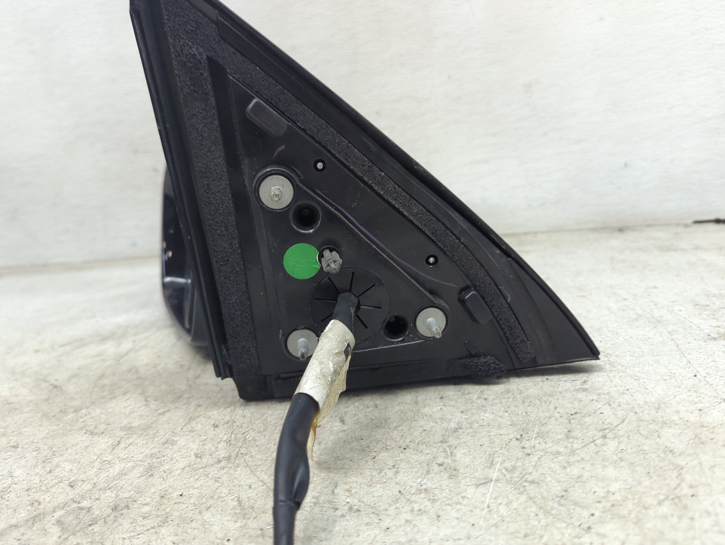 2013-2016 Nissan Pathfinder Driver Side View Mirror - Left Door Mirror OEM Used - Oemusedautoparts1.com