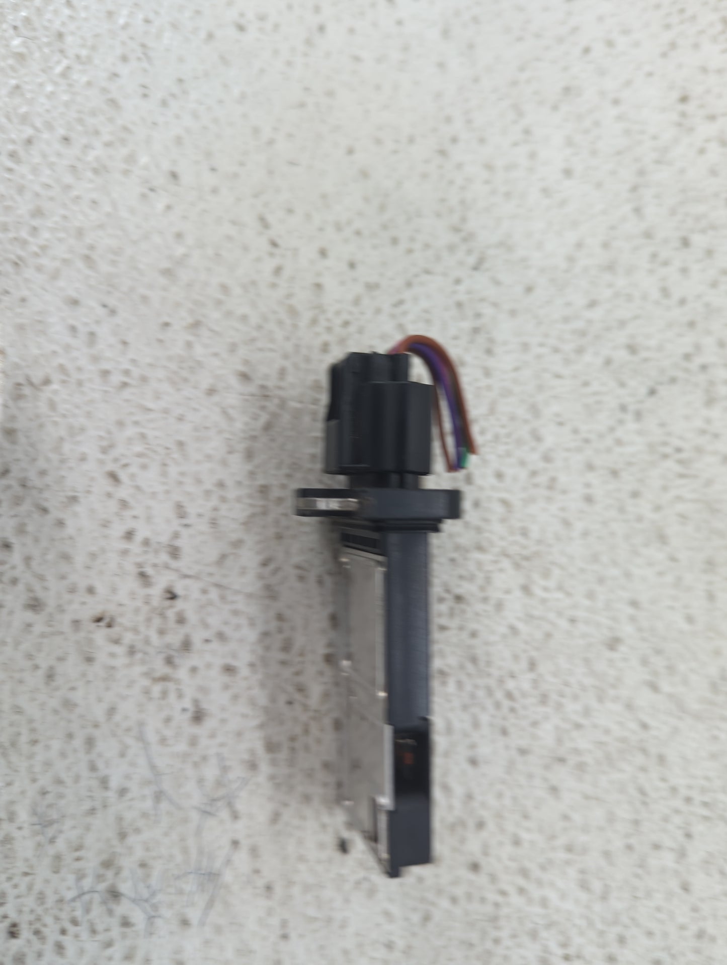2005-2014 Nissan Pathfinder Mass Air Flow Meter Maf 1488671 - Oemusedautoparts1.com