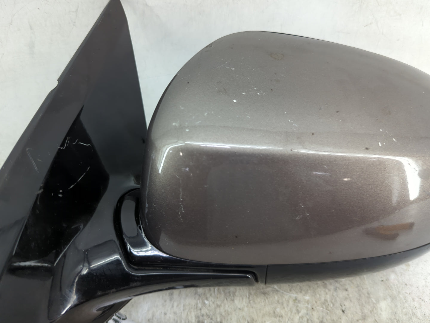 2013-2016 Nissan Pathfinder Driver Side View Mirror - Left Door Mirror OEM Used - Oemusedautoparts1.com