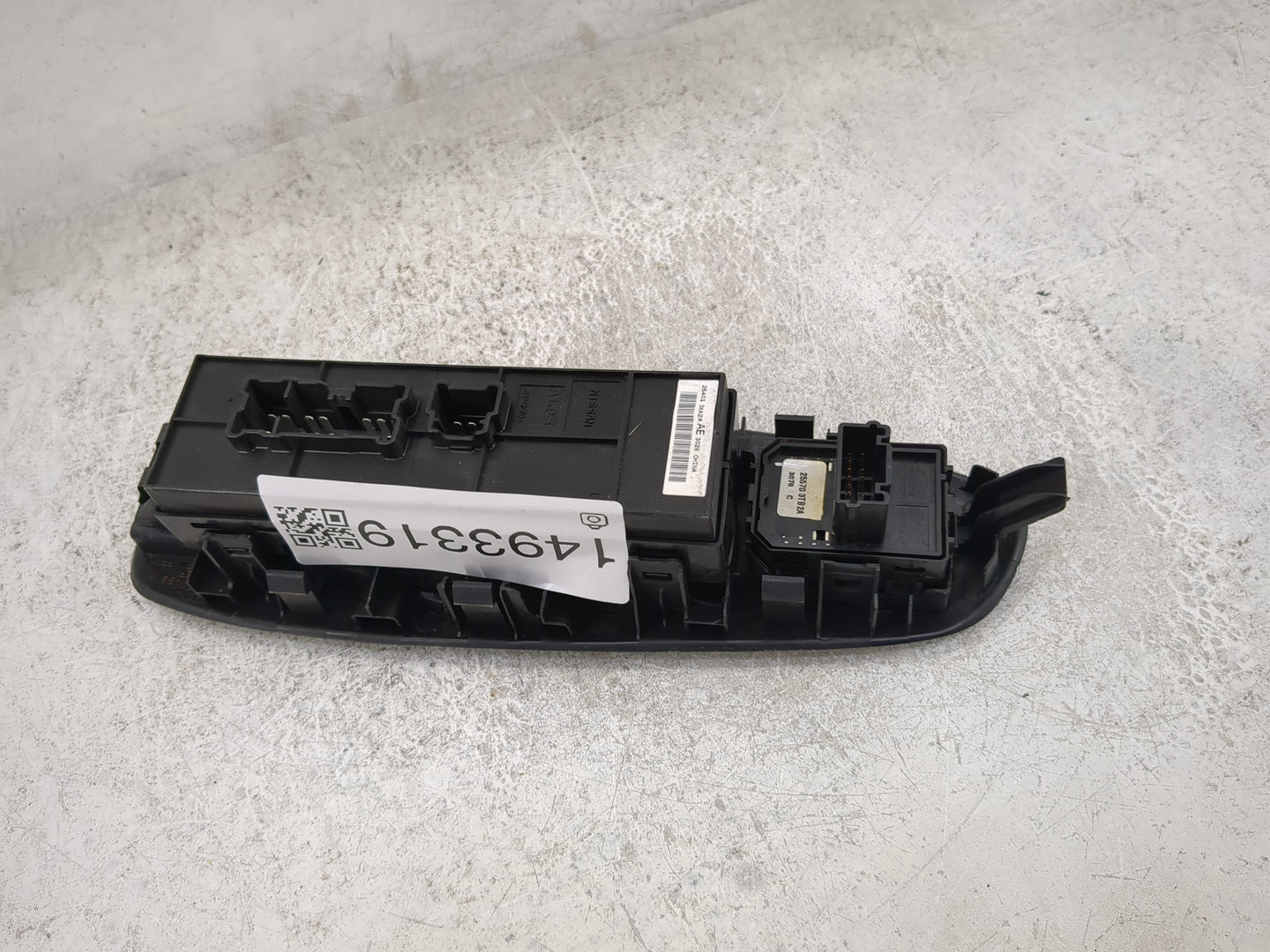2013-2020 Nissan Pathfinder Master Power Window Switch Replacement Driver Side Left P/N:25401 3KA2A 25570 3TB2A Fits OEM Use