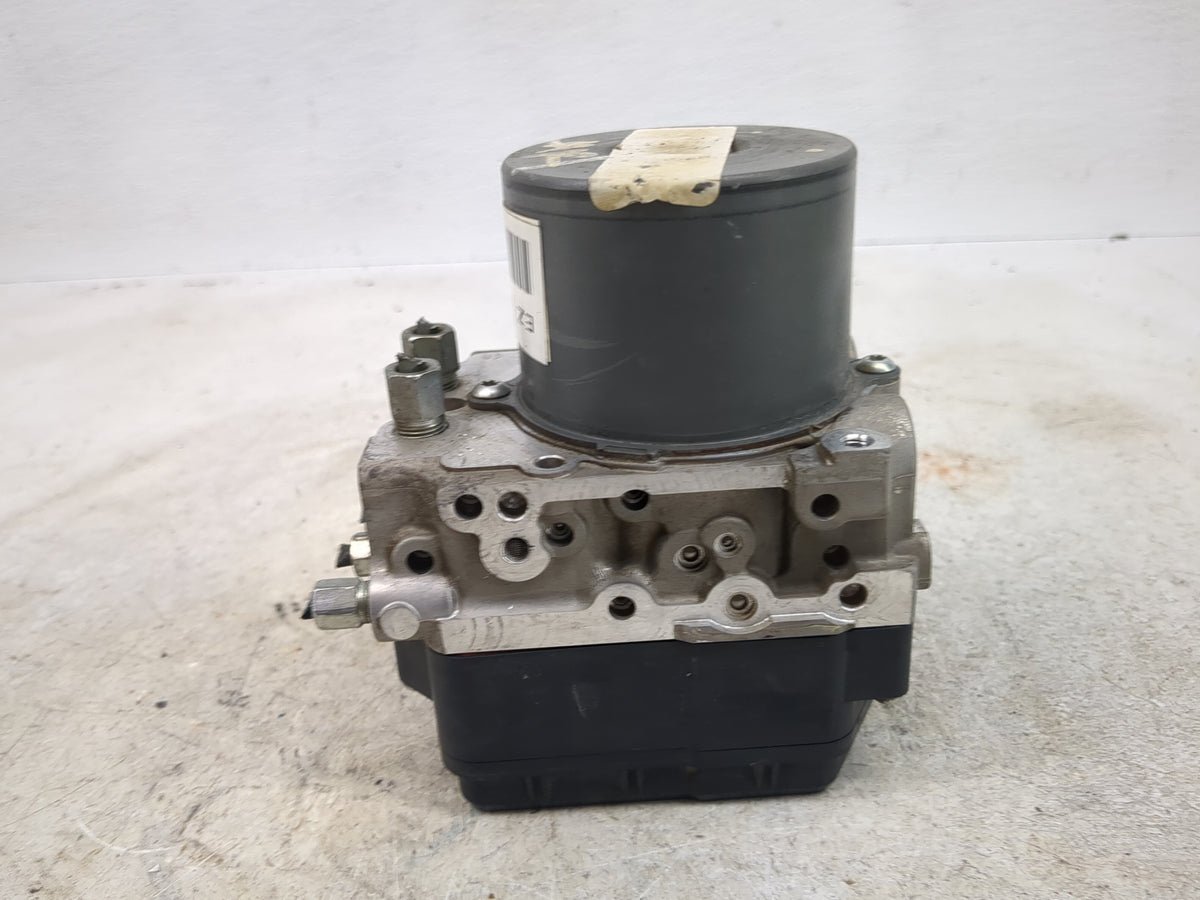 2013-2014 Nissan Pathfinder Anti-Lock Brake ABS Pump Module Actuator OEM P/N:47660 3KD0B Fits Fits 2013 2014 OEM Used Auto P