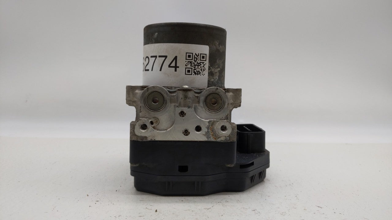 2013-2014 Nissan Pathfinder ABS Pump Control Module Replacement P/N:47660 3KA0A 47660 3KA0B Fits Fits 2013 2014 OEM Used Aut