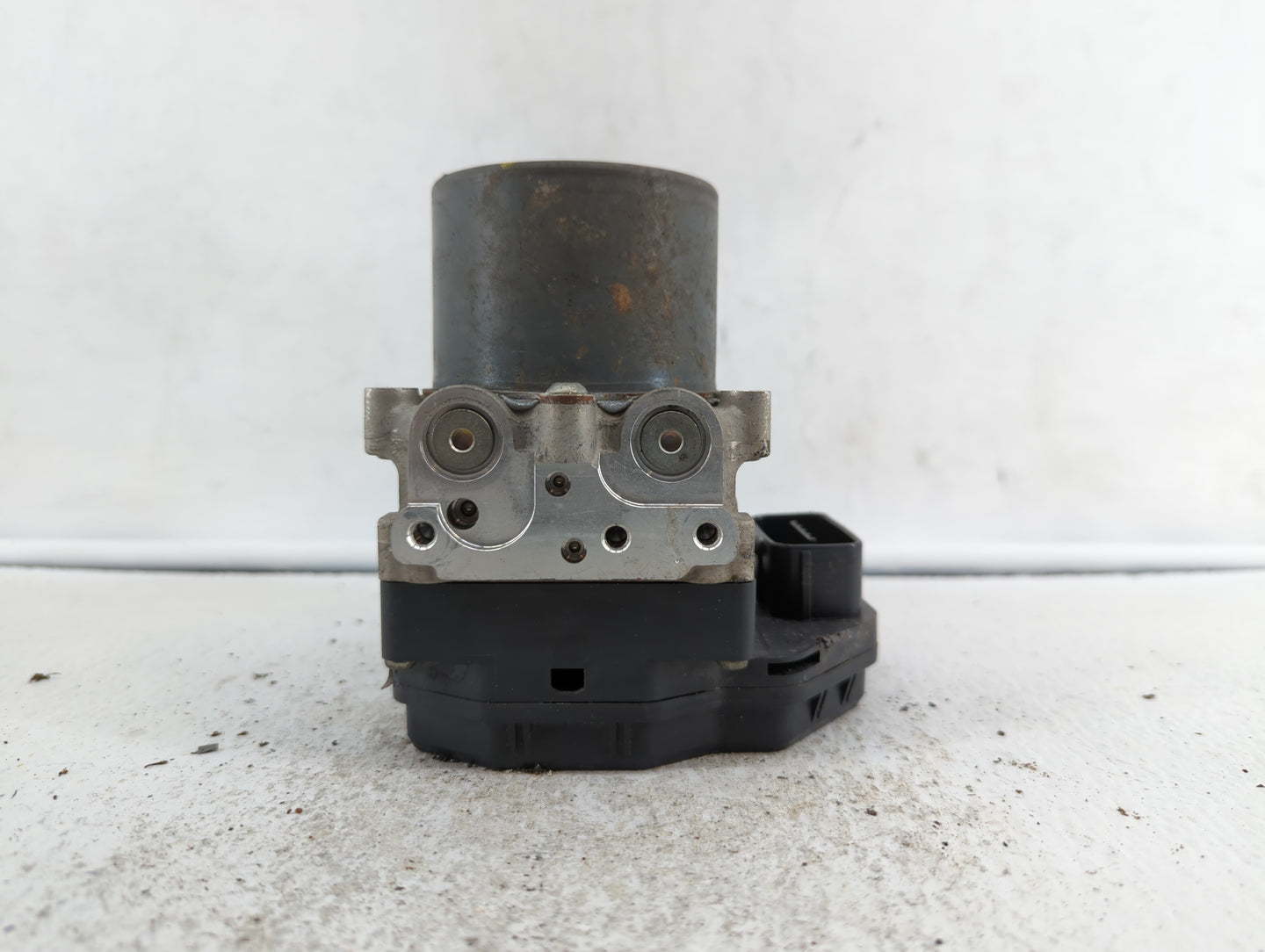 2013-2014 Nissan Pathfinder ABS Pump Control Module Replacement P/N:47660 3KA0A 47660 3KA0B Fits Fits 2013 2014 OEM Used Aut