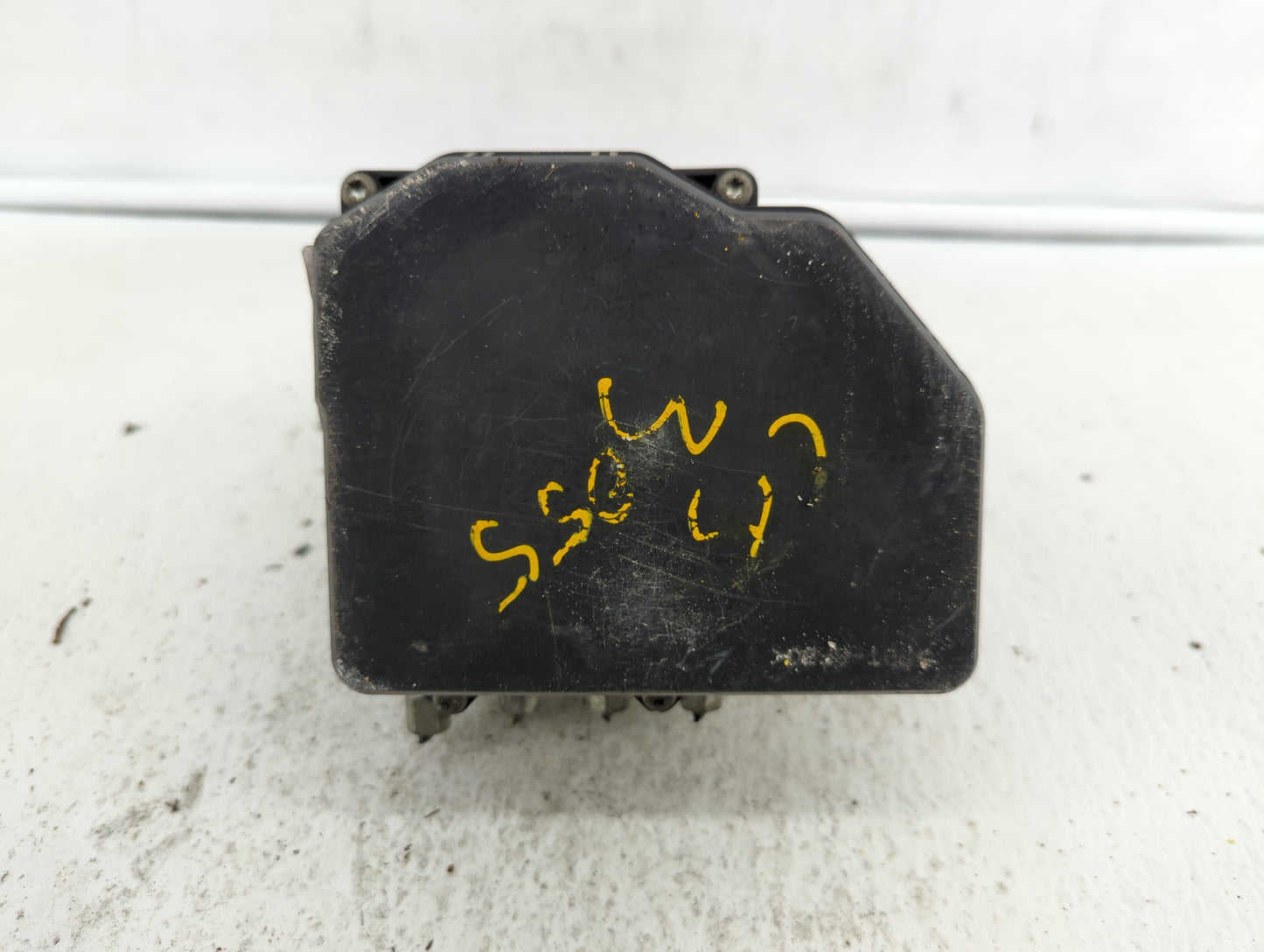 2013-2014 Nissan Pathfinder ABS Pump Control Module Replacement P/N:47660 3KA0A 47660 3KA0B Fits Fits 2013 2014 OEM Used Aut