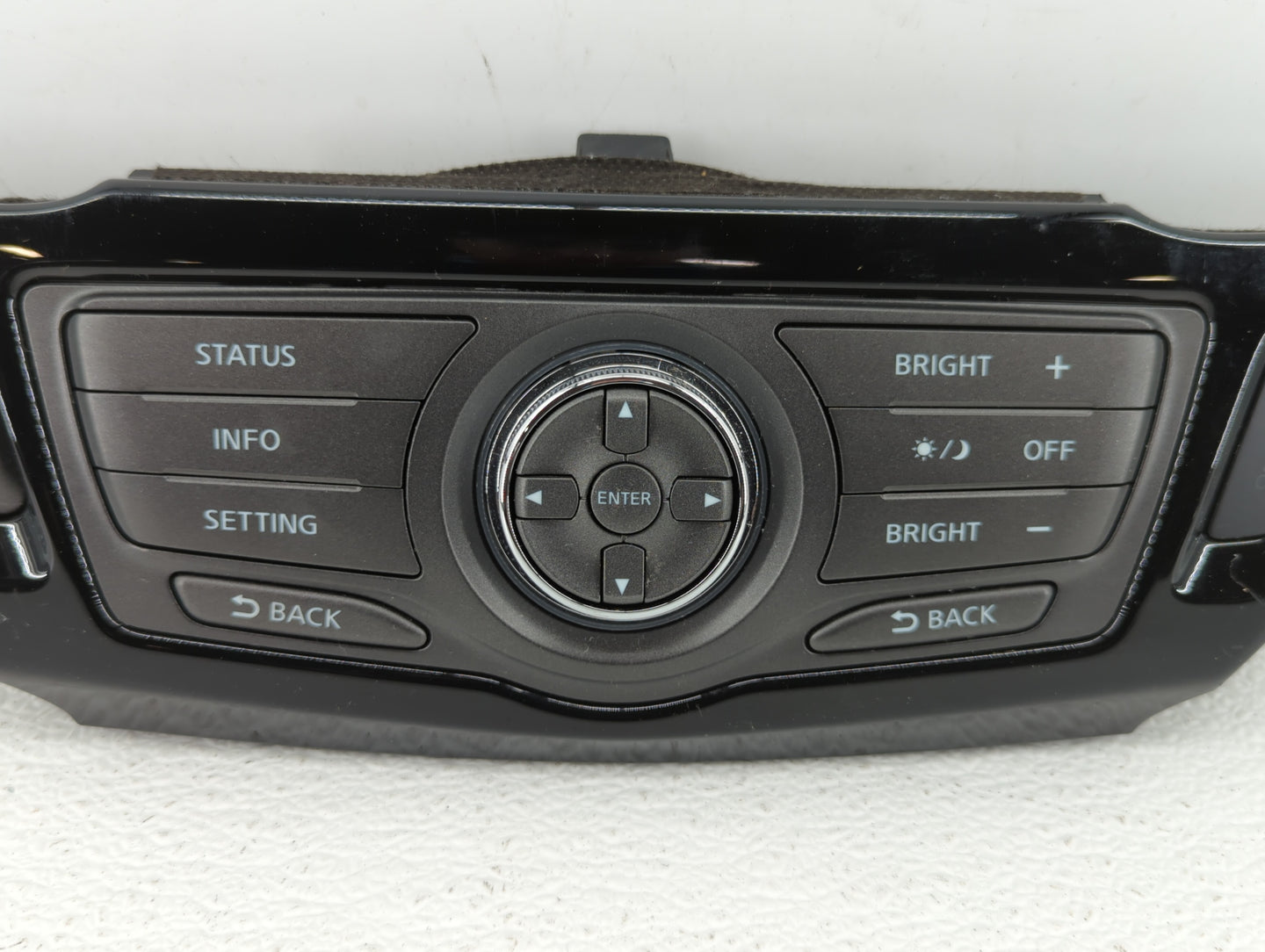 2013-2016 Nissan Pathfinder Information Display Screen - Oemusedautoparts1.com
