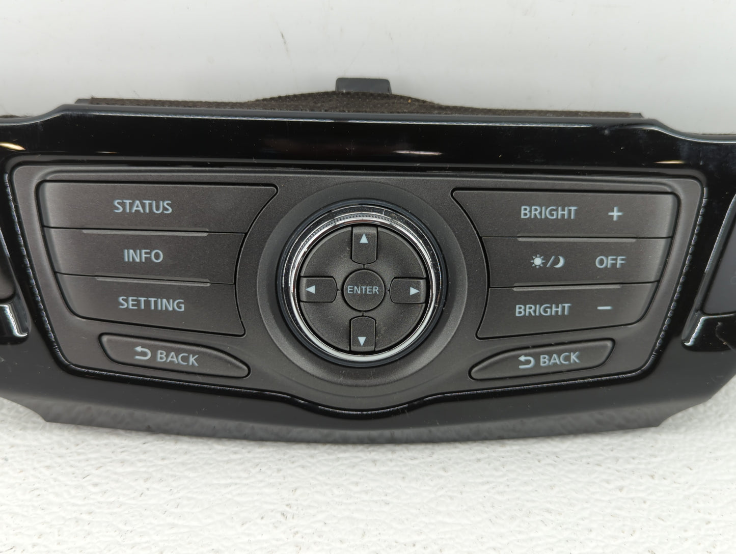 2013-2016 Nissan Pathfinder Information Display Screen - Oemusedautoparts1.com