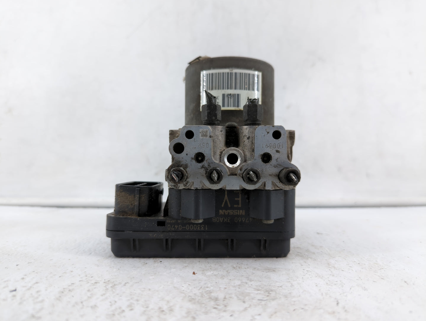 2013-2014 Nissan Pathfinder ABS Pump Control Module Replacement P/N:47660 3KA0A 47660 3KA0B Fits Fits 2013 2014 OEM Used Aut