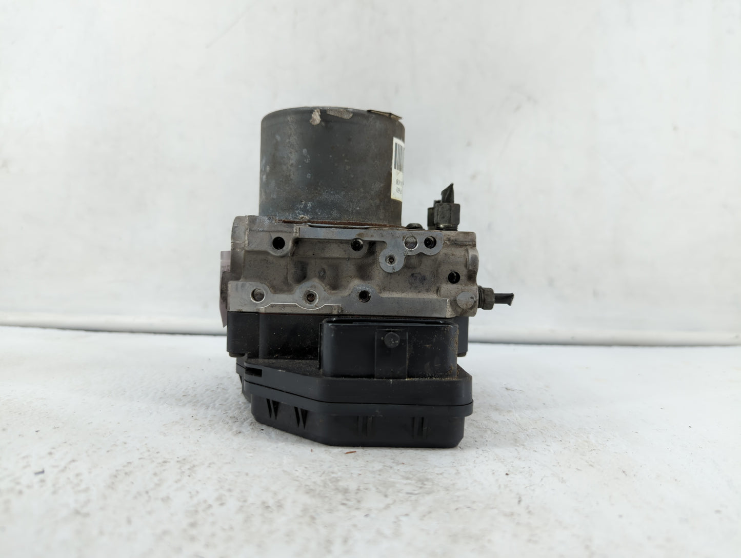 2013-2014 Nissan Pathfinder ABS Pump Control Module Replacement P/N:47660 3KA0A 47660 3KA0B Fits Fits 2013 2014 OEM Used Aut
