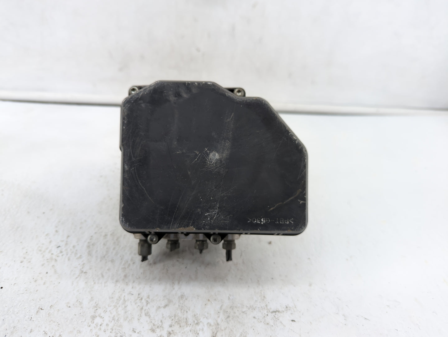 2013-2014 Nissan Pathfinder ABS Pump Control Module Replacement P/N:47660 3KA0A 47660 3KA0B Fits Fits 2013 2014 OEM Used Aut