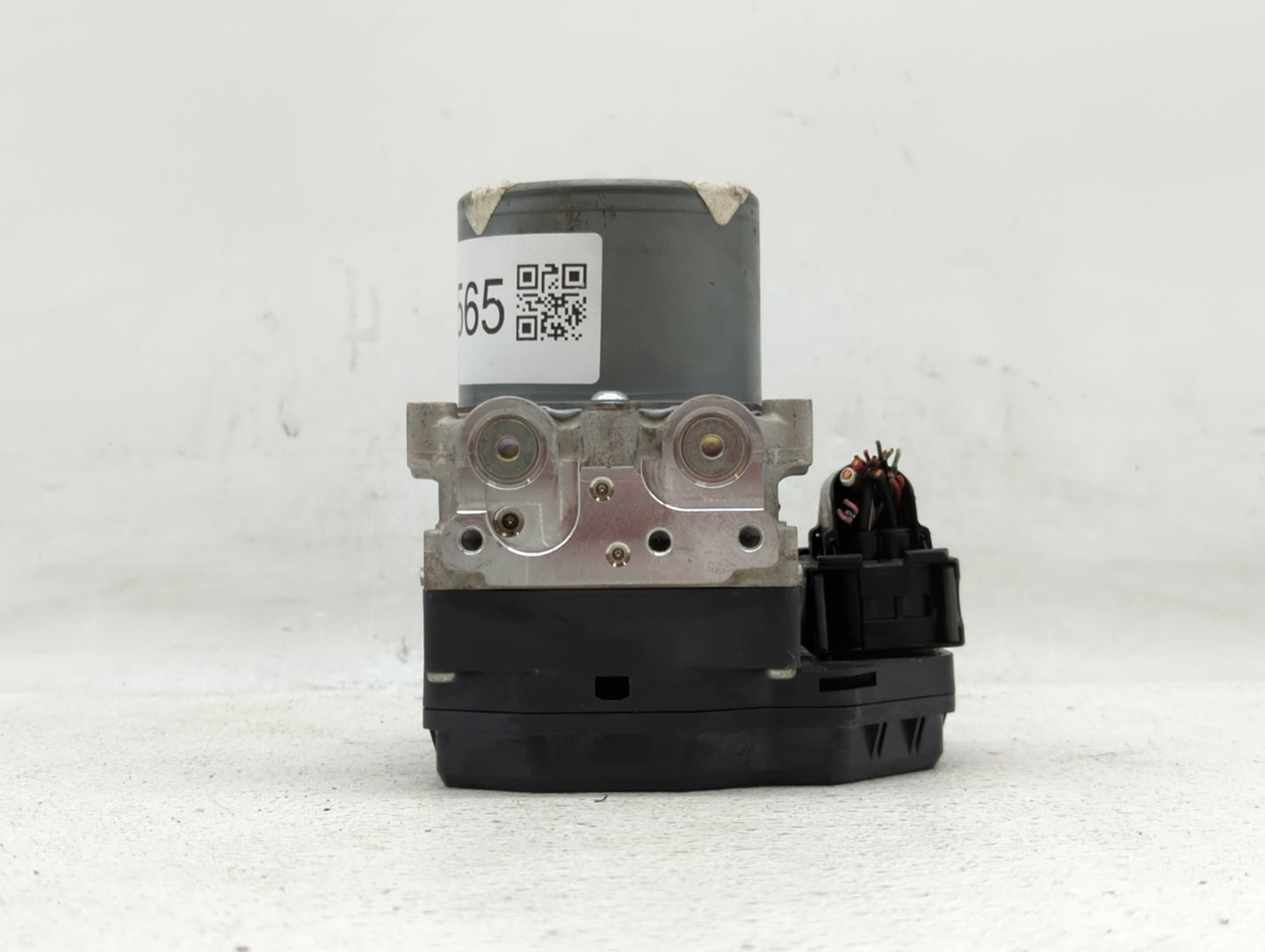 2013-2014 Nissan Pathfinder ABS Pump Control Module Replacement P/N:47660 3KA0A 47660 3KA0B Fits Fits 2013 2014 OEM Used Aut