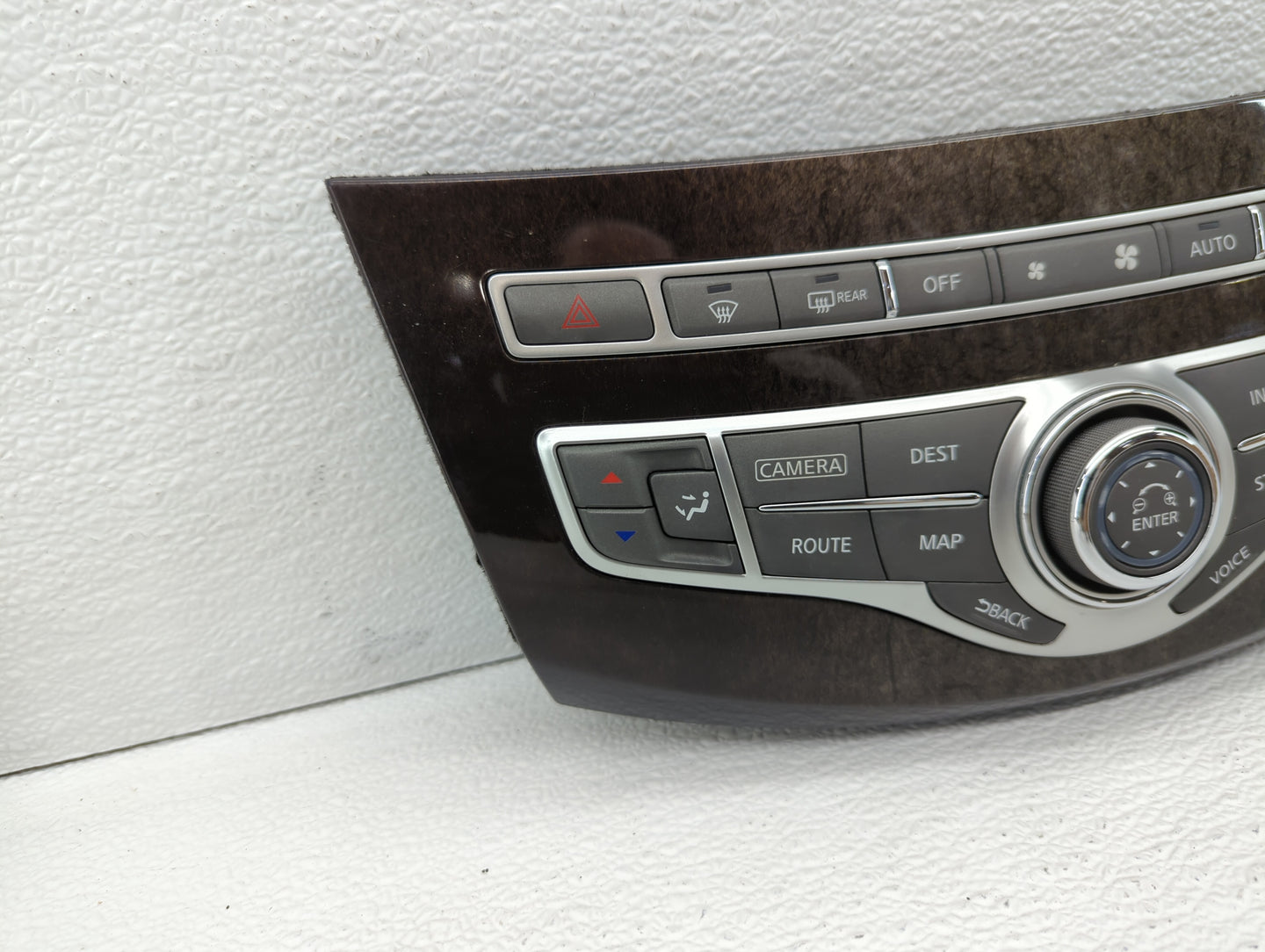 2013-2014 Nissan Pathfinder Radio Control Panel - Oemusedautoparts1.com