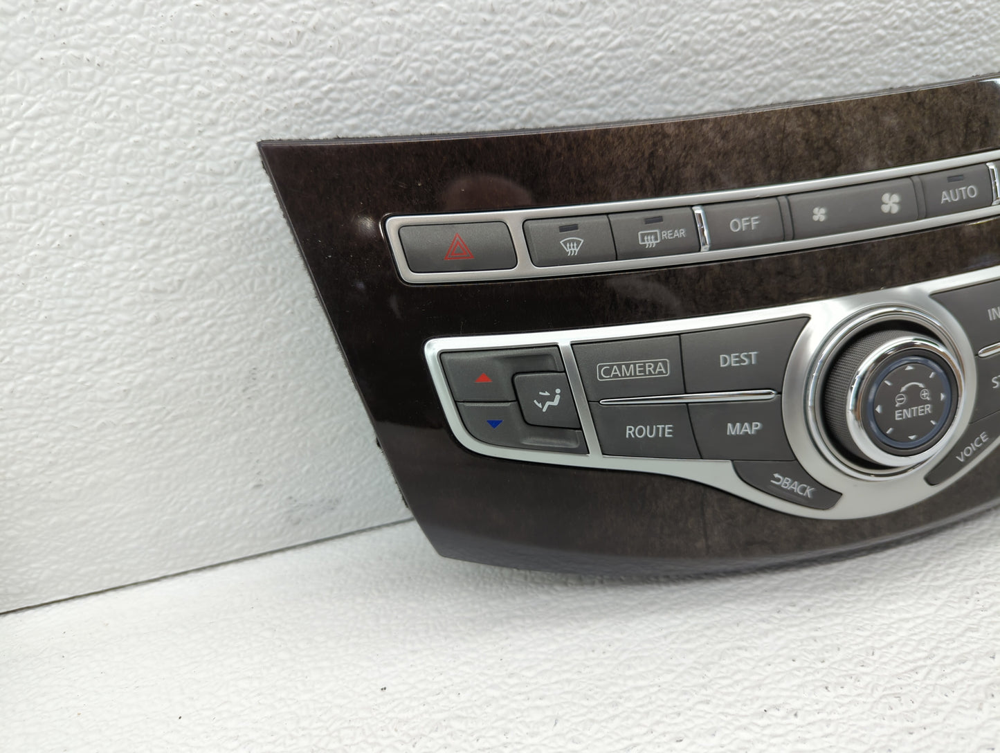 2013-2014 Nissan Pathfinder Radio Control Panel - Oemusedautoparts1.com