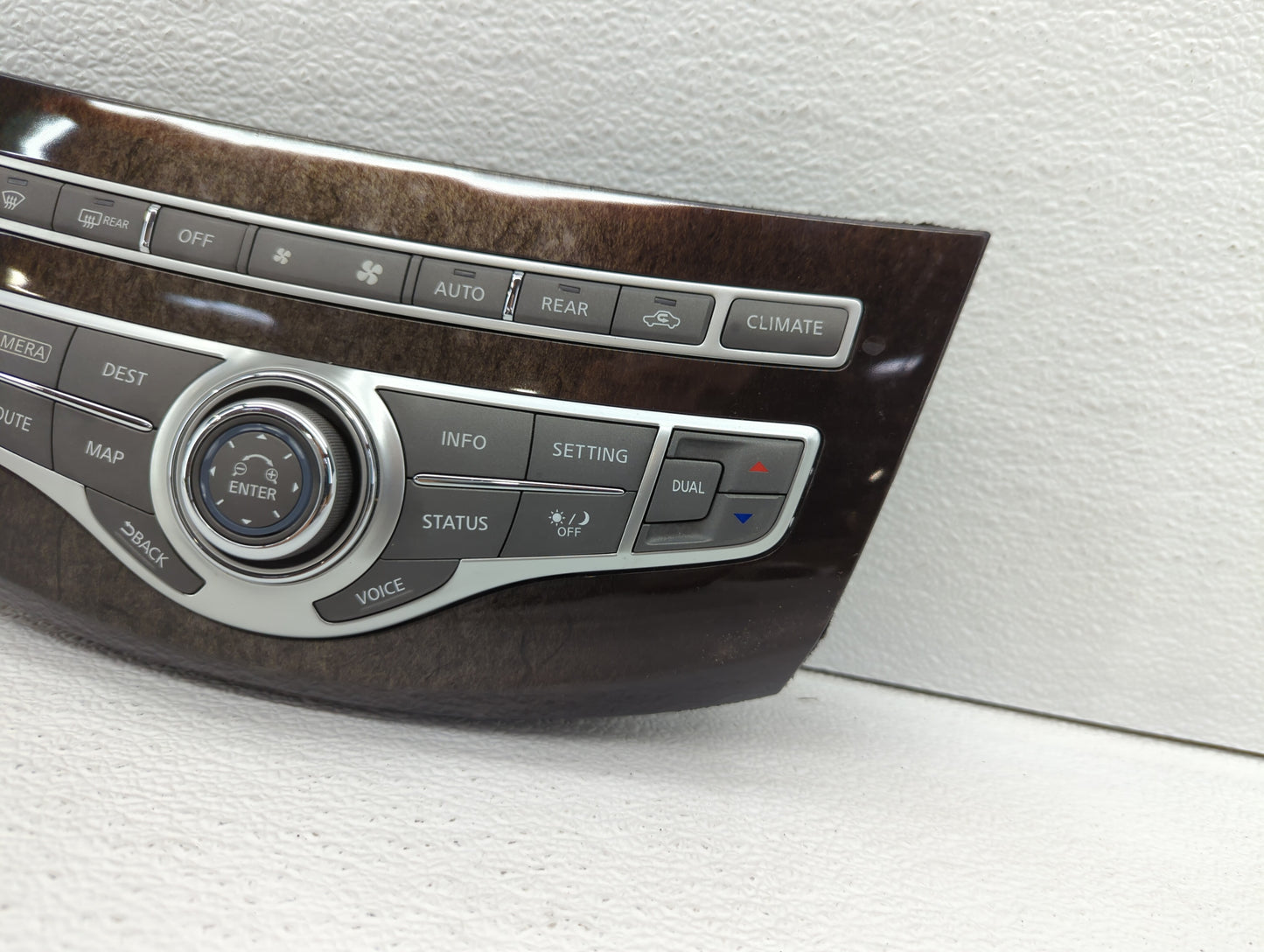 2013-2014 Nissan Pathfinder Radio Control Panel - Oemusedautoparts1.com