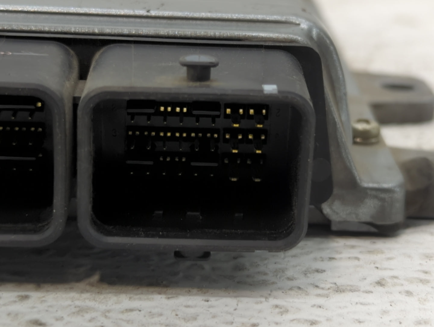 2014 Nissan Pathfinder PCM Engine Control Computer ECU ECM PCU OEM P/N:NEC010-033 NEC010-032, NEC010-031, NEC010-035 Fits OE