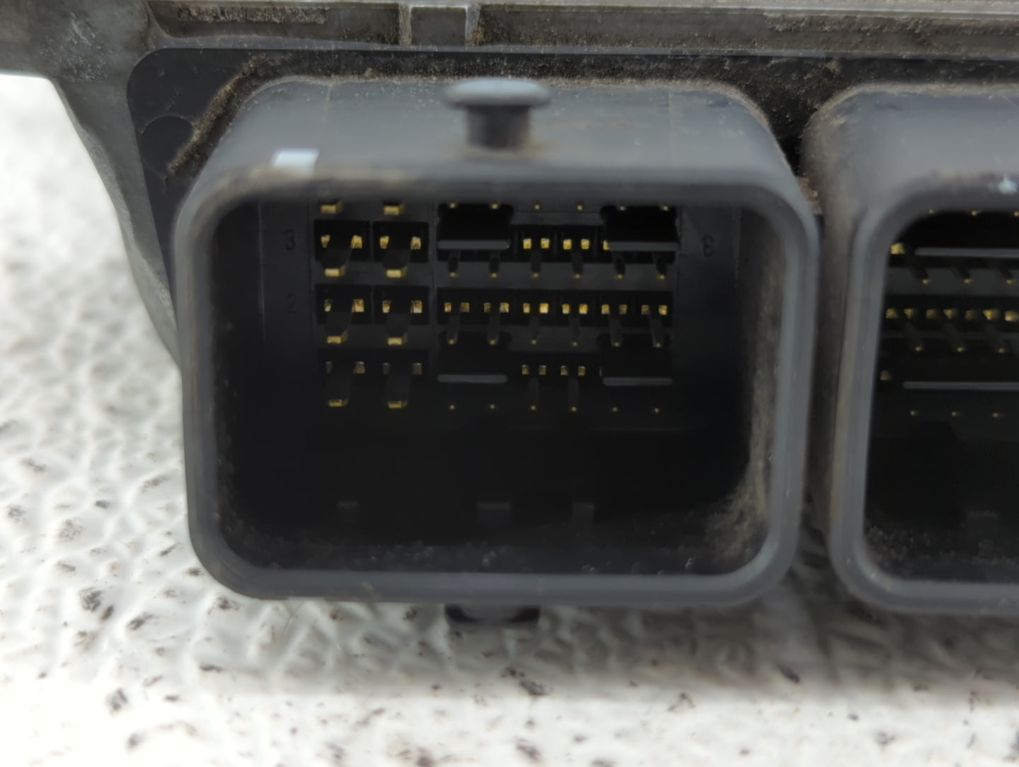 2014 Nissan Pathfinder PCM Engine Control Computer ECU ECM PCU OEM P/N:NEC010-033 NEC010-032, NEC010-031, NEC010-035 Fits OE