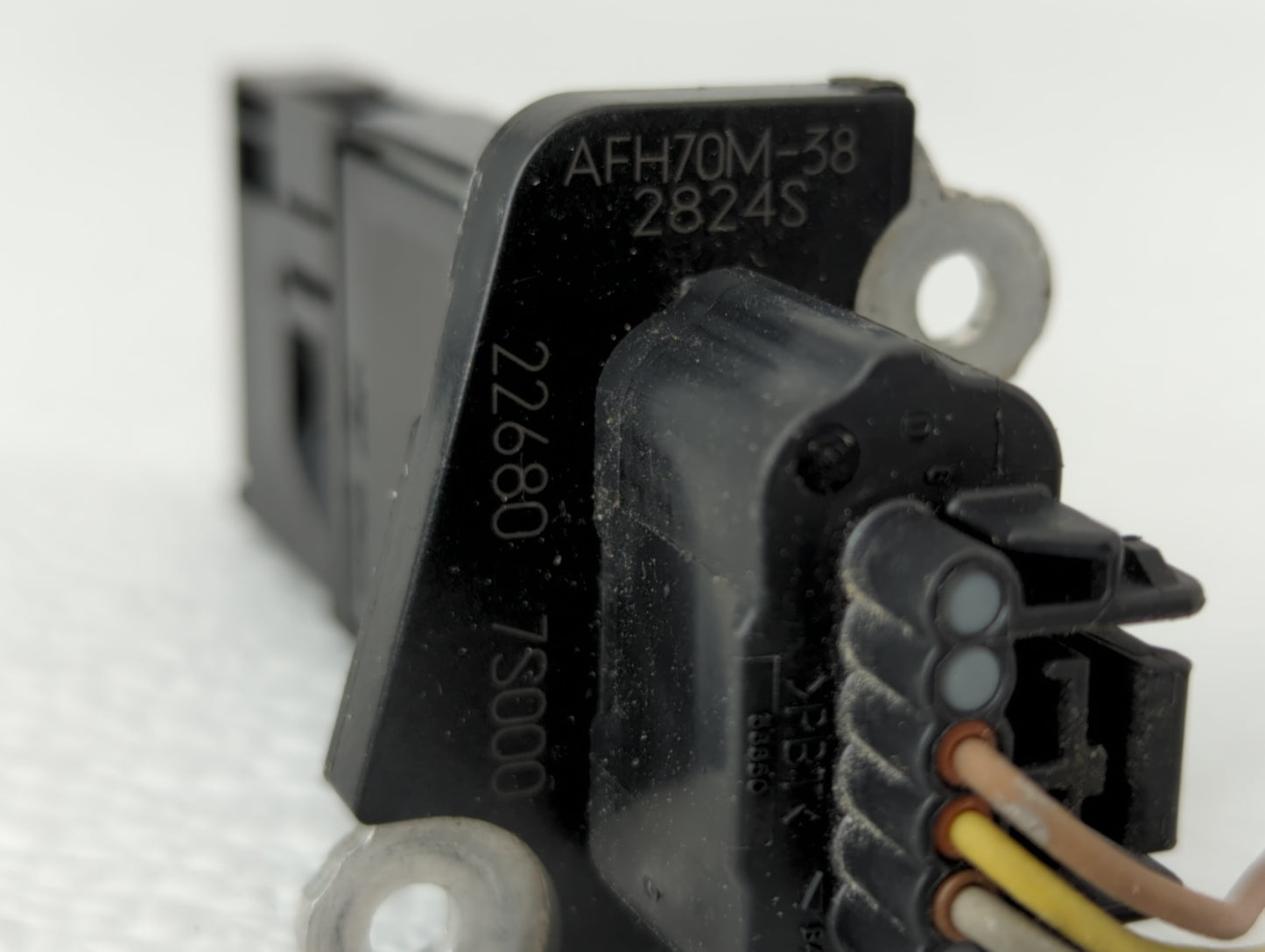 2005-2014 Nissan Pathfinder Mass Air Flow Meter Maf - Oemusedautoparts1.com