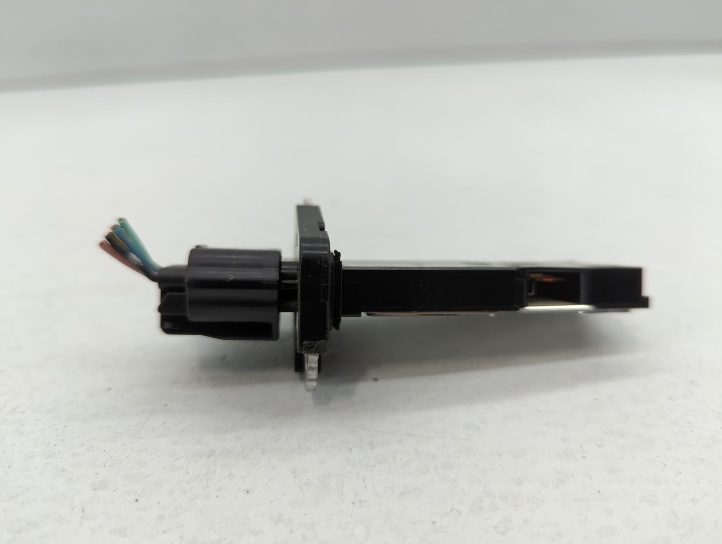 2005-2014 Nissan Pathfinder Mass Air Flow Meter Maf - Oemusedautoparts1.com