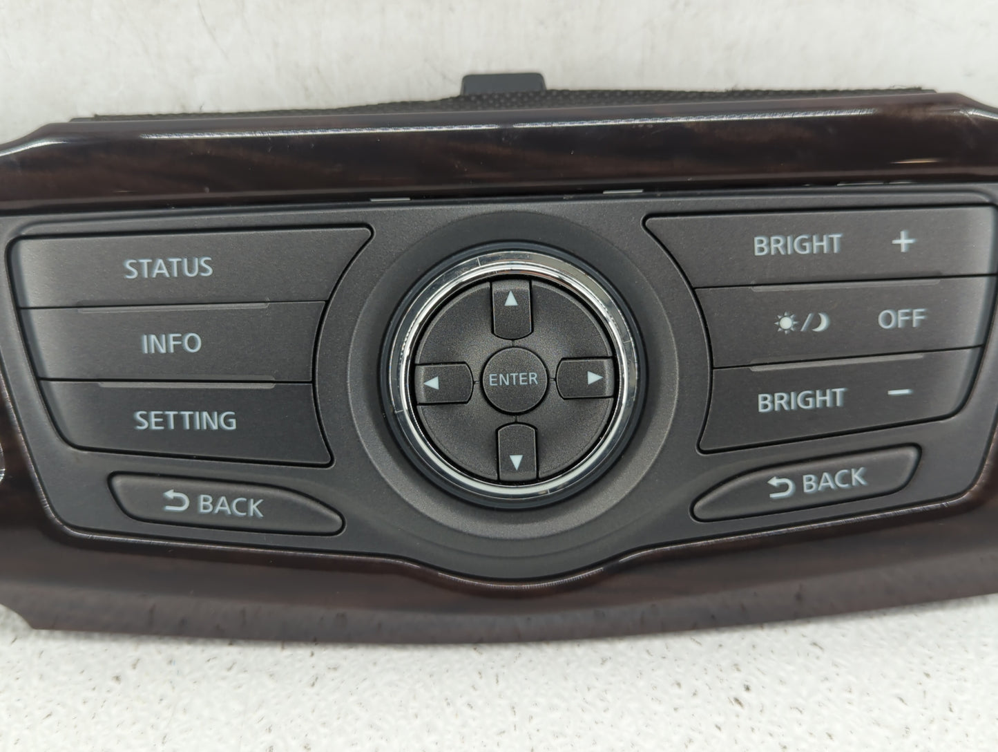 2013-2016 Nissan Pathfinder Information Display Screen - Oemusedautoparts1.com