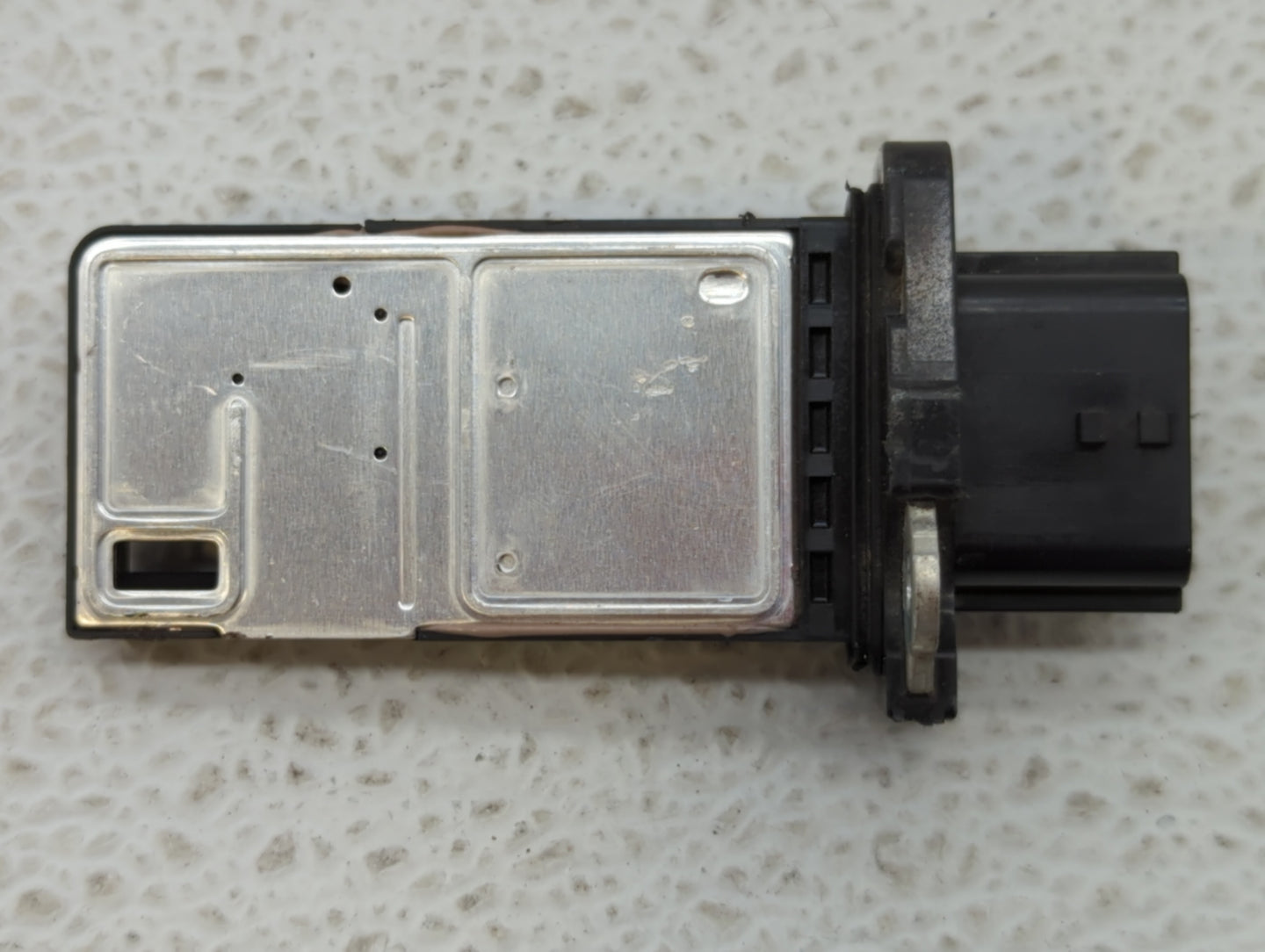 2005-2014 Nissan Pathfinder Mass Air Flow Meter Maf - Oemusedautoparts1.com