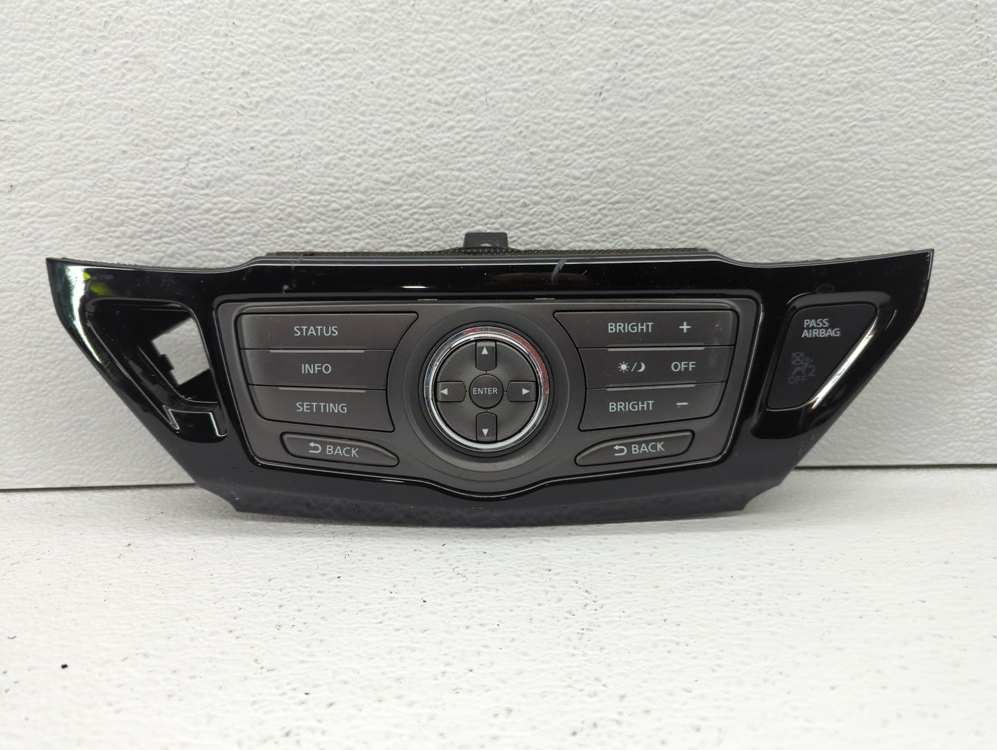 2013-2016 Nissan Pathfinder Information Display Screen - Oemusedautoparts1.com
