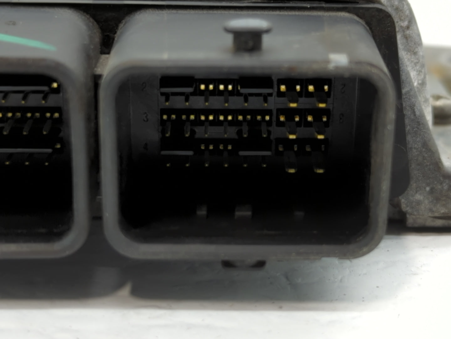 2014 Nissan Pathfinder PCM Engine Control Computer ECU ECM PCU OEM P/N:NEC010-035 Fits OEM Used Auto Parts - Oemusedautopart