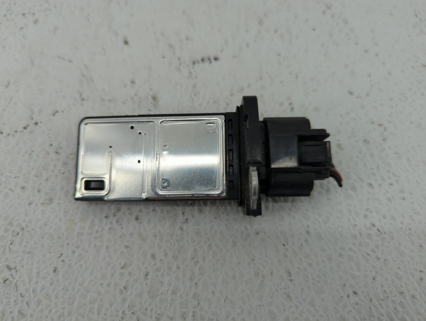 2005-2014 Nissan Pathfinder Mass Air Flow Meter Maf - Oemusedautoparts1.com