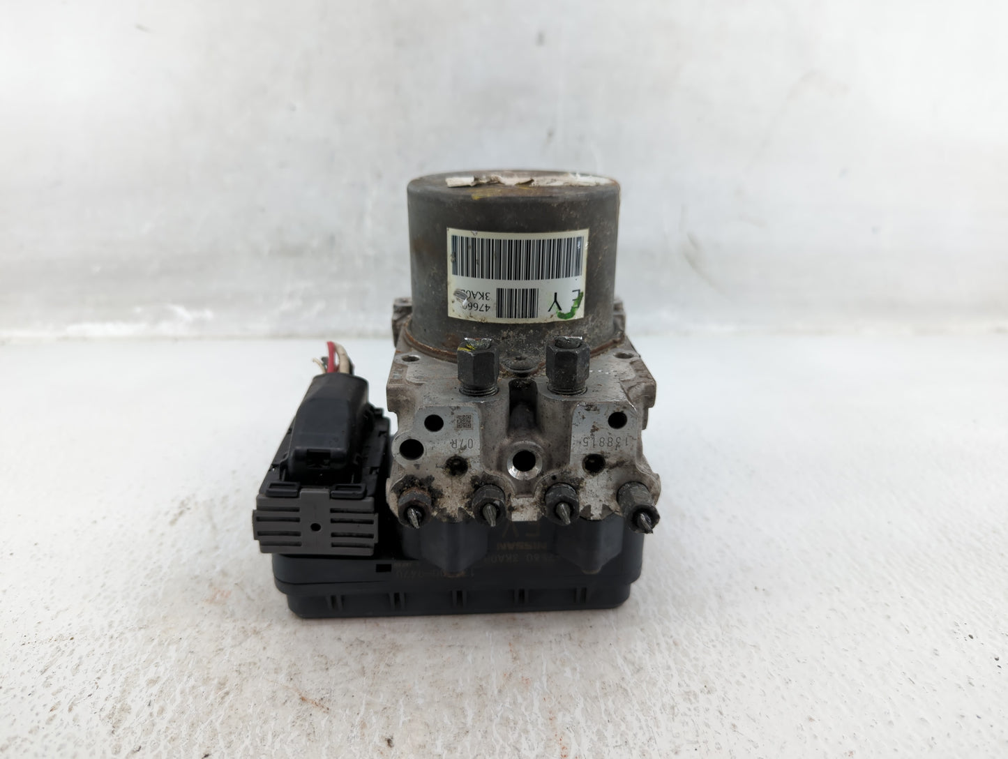 2013-2014 Nissan Pathfinder ABS Pump Control Module Replacement P/N:47660 3KA0 Fits Fits 2013 2014 OEM Used Auto Parts - Oem