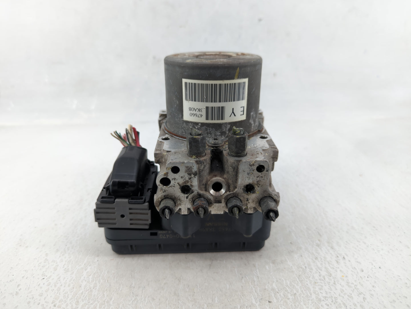 2013-2014 Nissan Pathfinder ABS Pump Control Module Replacement P/N:47660 3KA0B Fits Fits 2013 2014 OEM Used Auto Parts - Oe