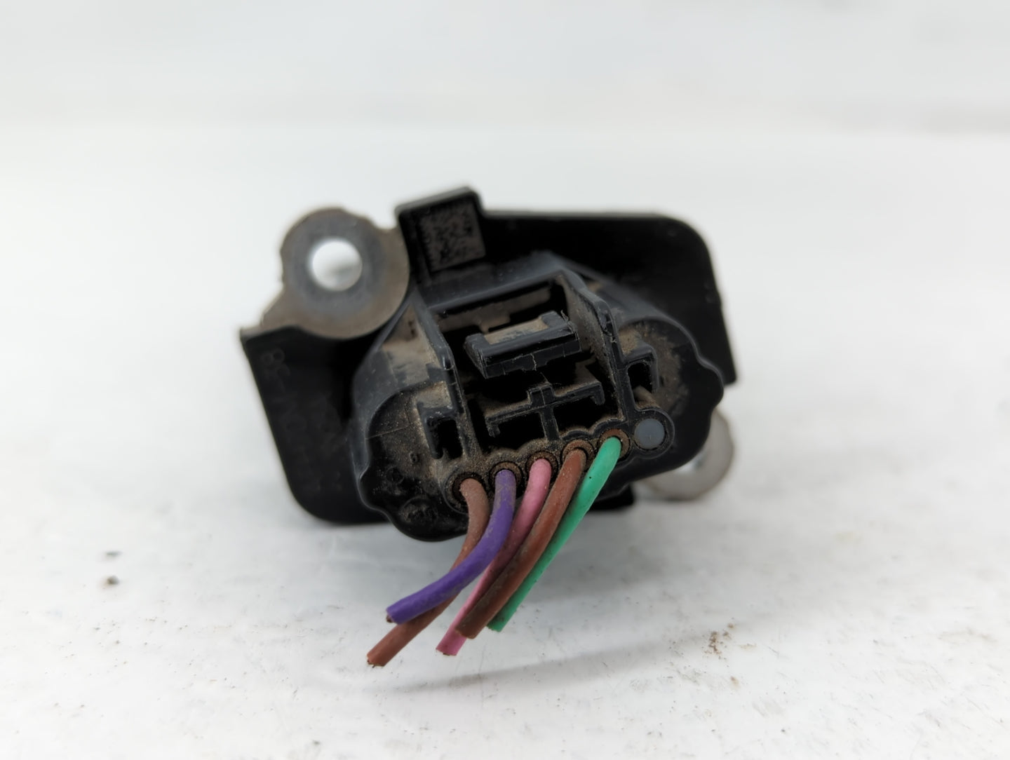 2005-2014 Nissan Pathfinder Mass Air Flow Meter Maf - Oemusedautoparts1.com