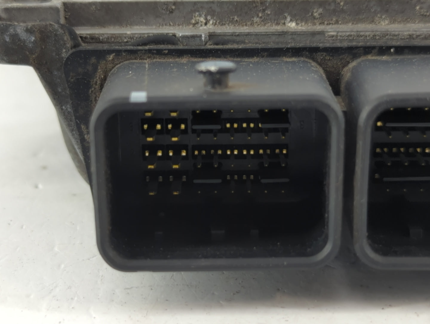 2014 Nissan Pathfinder PCM Engine Control Computer ECU ECM PCU OEM P/N:NEC010-034 Fits OEM Used Auto Parts - Oemusedautopart