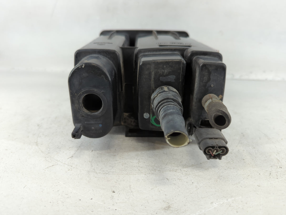 2014 Nissan Pathfinder Fuel Vapor Charcoal Canister 719594 - Oemusedautoparts1.com
