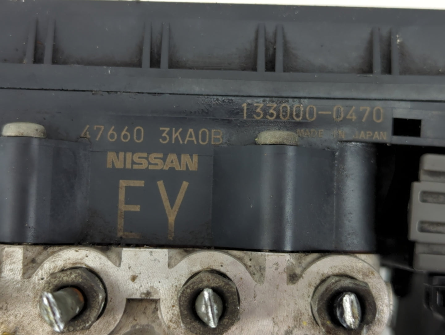 2013-2014 Nissan Pathfinder ABS Pump Control Module Replacement P/N:133000-0470 47660 3KA0B Fits Fits 2013 2014 OEM Used Aut