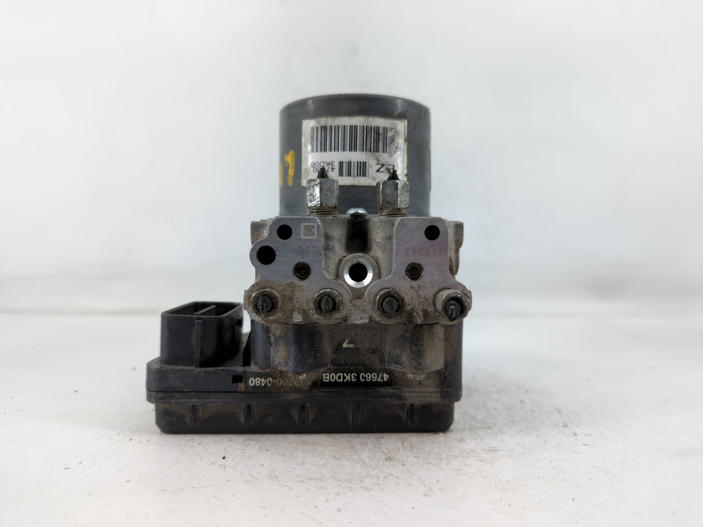 2013-2014 Nissan Pathfinder ABS Pump Control Module Replacement P/N:47660 3KD0B Fits Fits 2013 2014 OEM Used Auto Parts - Oe