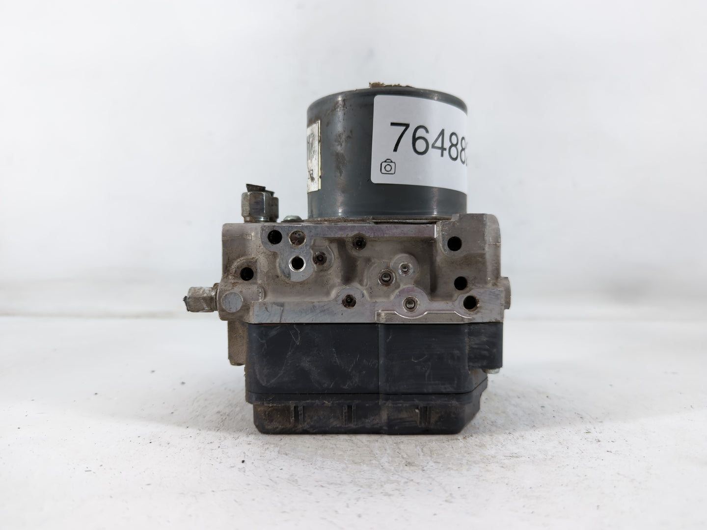 2013-2014 Nissan Pathfinder ABS Pump Control Module Replacement P/N:47660 3KD0B Fits Fits 2013 2014 OEM Used Auto Parts - Oe