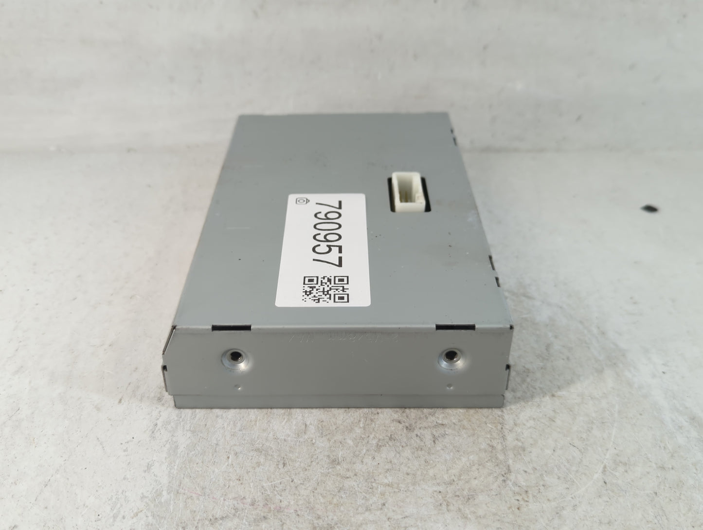 2013-2016 Nissan Pathfinder Information Display Screen - Oemusedautoparts1.com