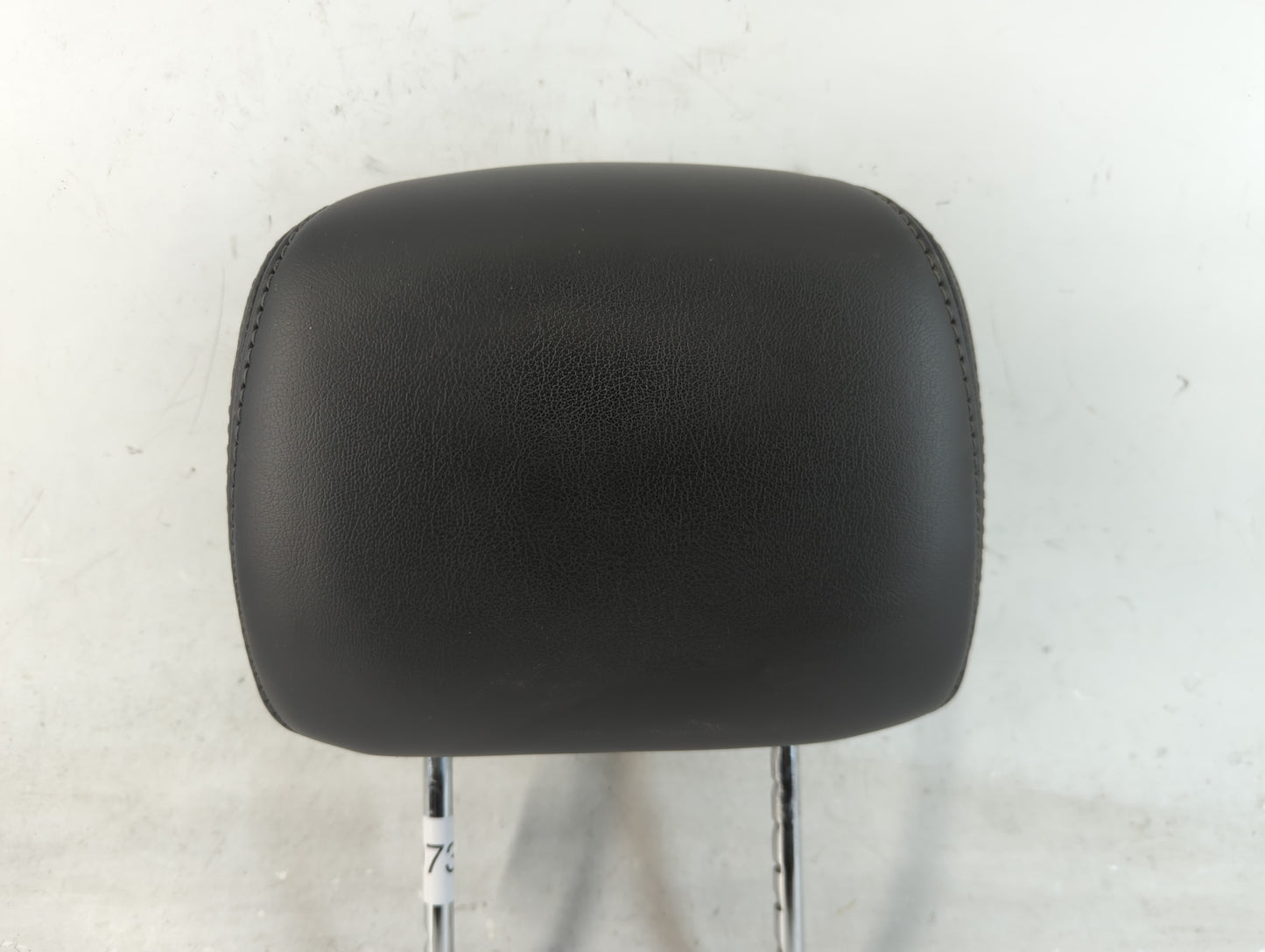 2014 Nissan Pathfinder Headrest Head Rest Front Driver Passenger Seat Fits OEM Used Auto Parts - Oemusedautoparts1.com