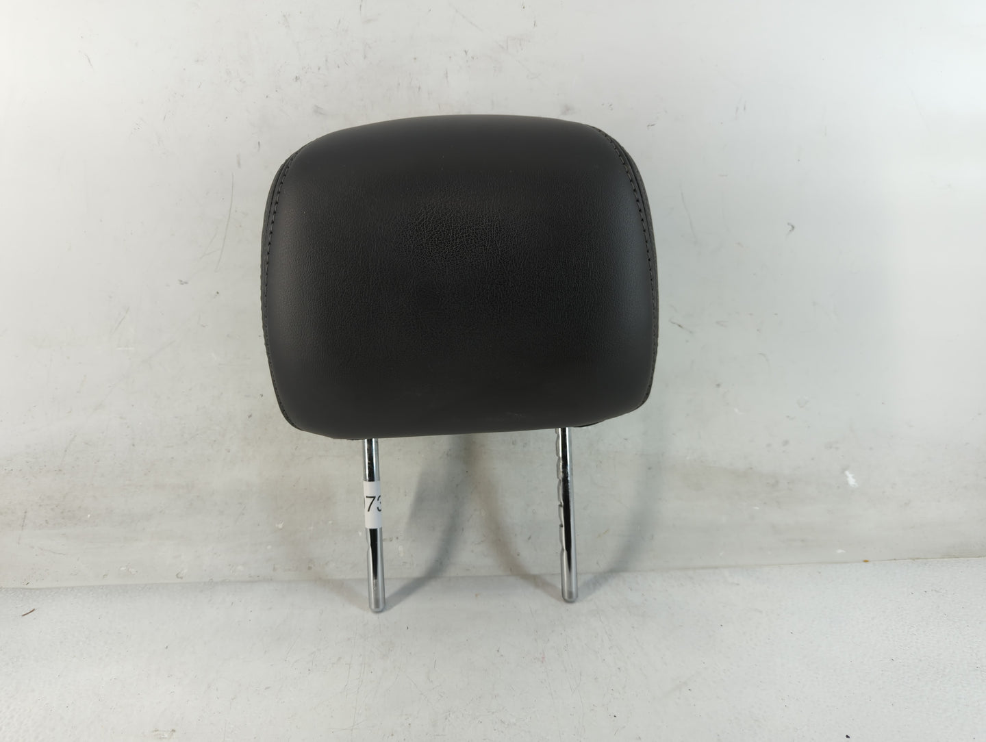 2014 Nissan Pathfinder Headrest Head Rest Front Driver Passenger Seat Fits OEM Used Auto Parts - Oemusedautoparts1.com