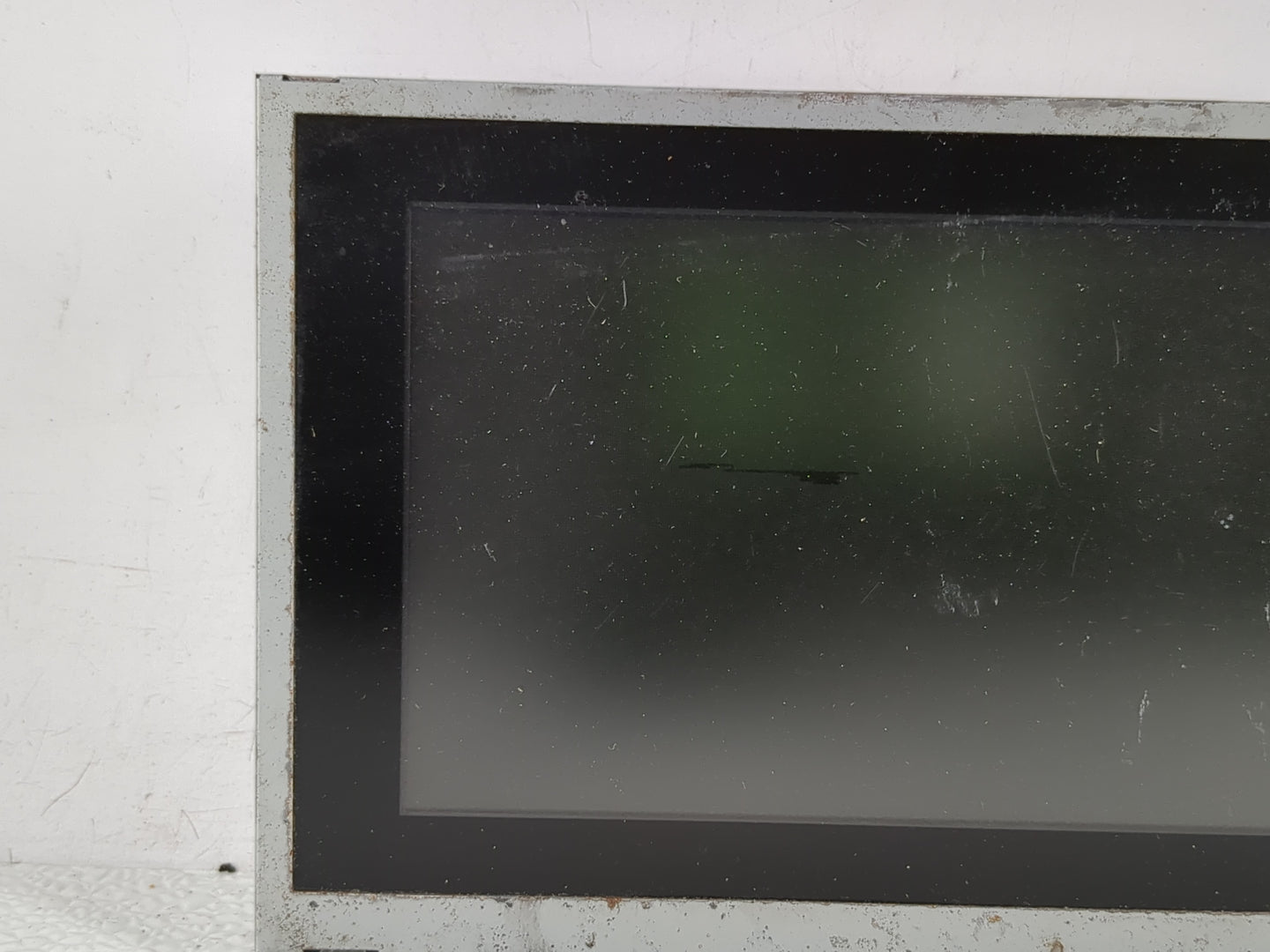 2011-2017 Nissan Quest Information Display Screen - Oemusedautoparts1.com