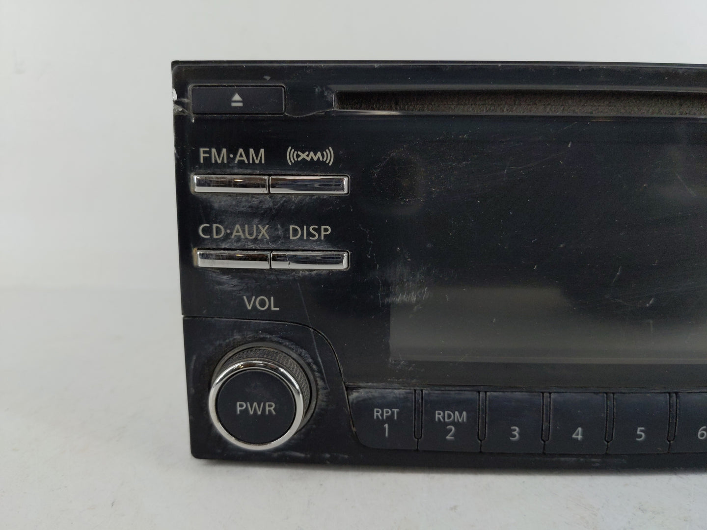 2013-2014 Nissan Quest Radio AM FM Cd Player Receiver Replacement P/N:281851JA2A Fits Fits 2013 2014 OEM Used Auto Parts - O