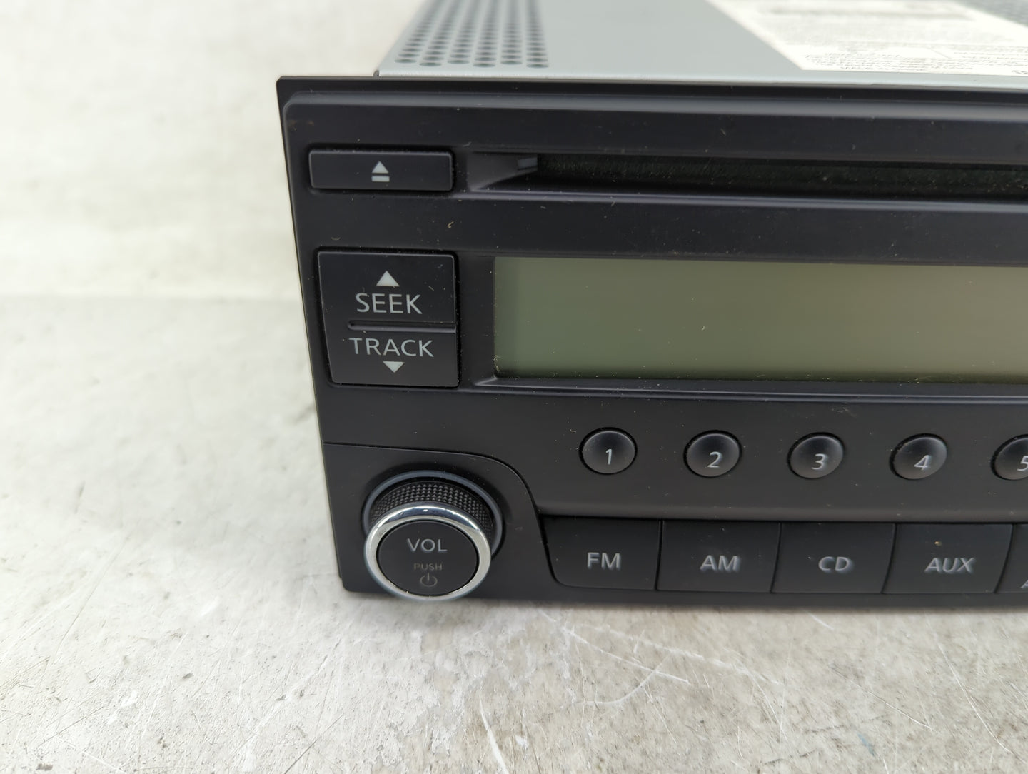 2013-2017 Nissan Quest Radio AM FM Cd Player Receiver Replacement Fits Fits 2013 2014 2015 2016 2017 OEM Used Auto Parts - O