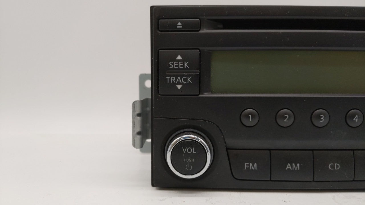 2013-2017 Nissan Quest Am Fm Cd Player Radio Receiver - Oemusedautoparts1.com