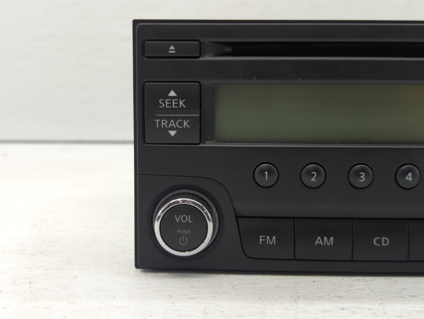 2013-2017 Nissan Quest Radio AM FM Cd Player Receiver Replacement P/N:28185 3WS0A Fits Fits 2013 2014 2015 2016 2017 OEM Use